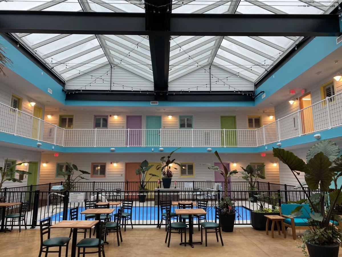 Worthington Of Logan Hotell Eksteriør bilde